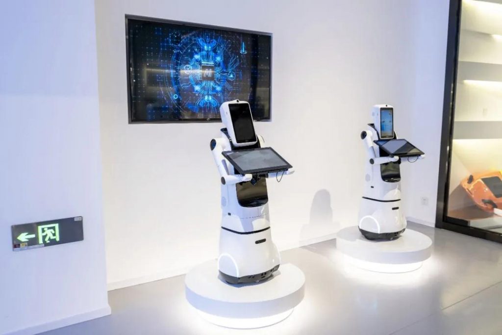 廣東工業(yè)設(shè)計城創(chuàng)新科技館開館插圖(10)