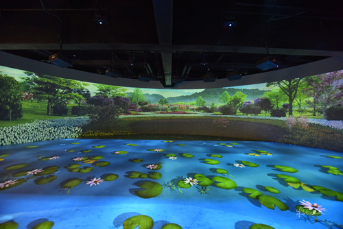 弧幕投影在企業展廳中的應用插圖(2) 弧幕投影在企業展廳中的應用插圖(2)