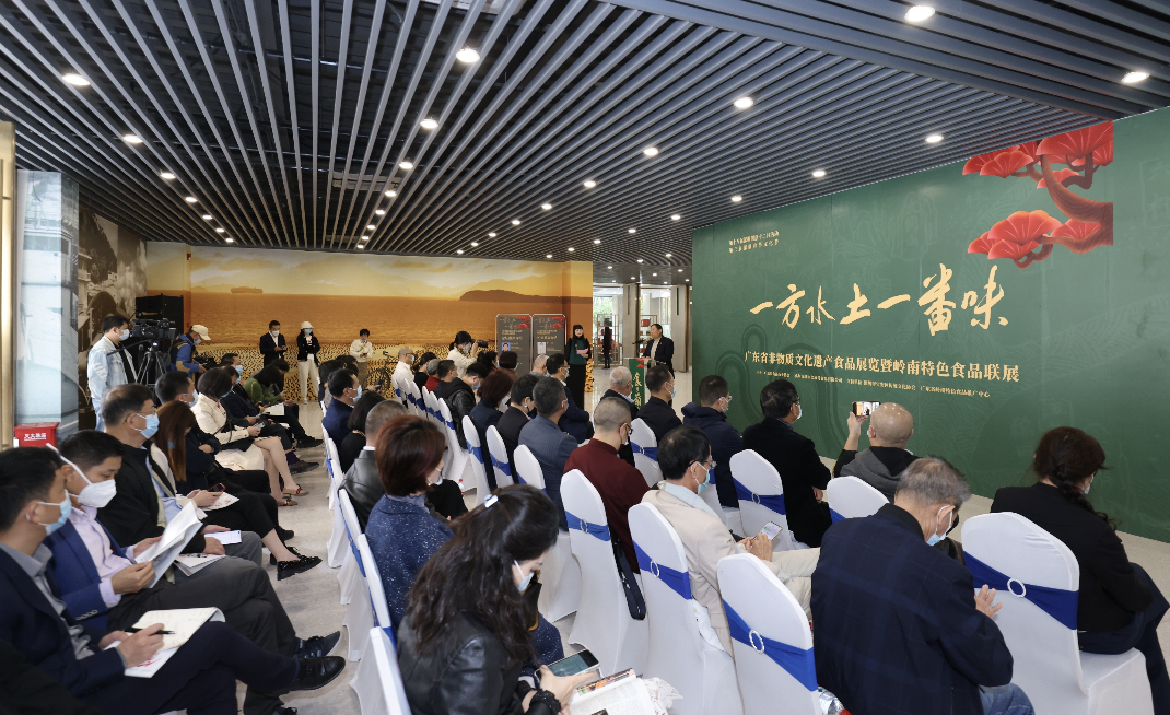 巖星誠邀您共聚粵港澳大灣區(qū)老字號(文化)博覽會(huì)插圖(4) 巖星誠邀您共聚粵港澳大灣區(qū)老字號(文化)博覽會(huì)插圖(4)